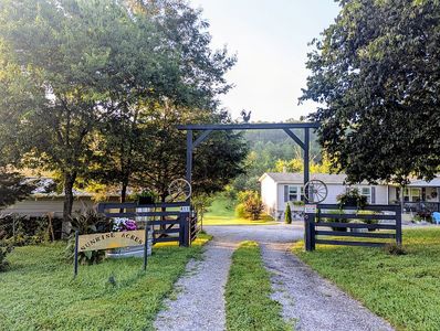 411 E Stagecoach Rd, Greeneville, TN, 37743