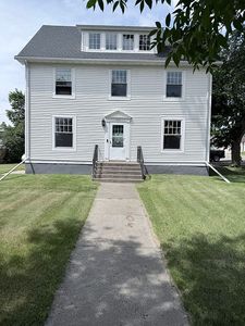 902 Ash St, Lisbon, ND, 58054