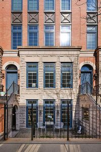 350 W Huron St, Chicago, IL, 60654