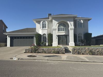 4285 Loma Casitas Rd, El Paso, TX, 79934