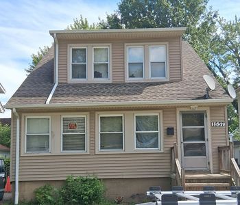 1537 Larchmont Rd, Cleveland, OH, 44110