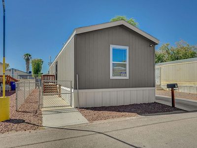 825 N Lamb Blvd, Las Vegas, NV, 89110