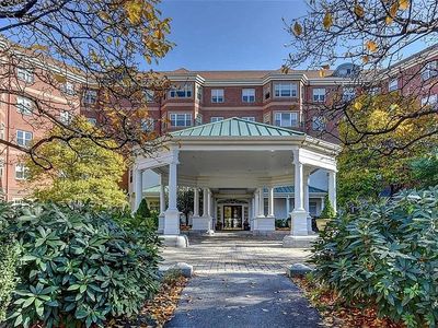 355 Blackstone Blvd, Providence, RI, 02906