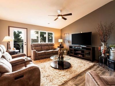2310 Lexi Loop SE, Mandan, ND, 58554