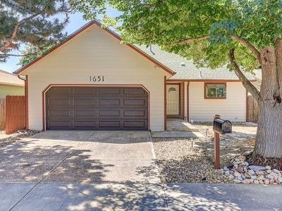 1651 Biscay Cir, Aurora, CO, 80011