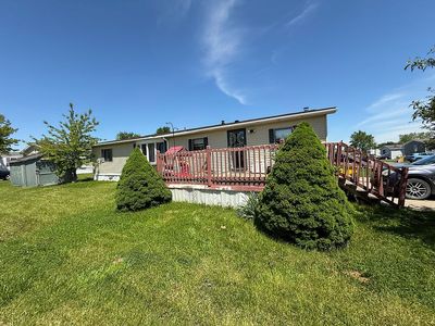 29587 Danbury Ct, New Baltimore, MI, 48051