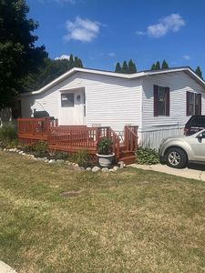 126 Pepperidge Dr, Wixom, MI, 48393