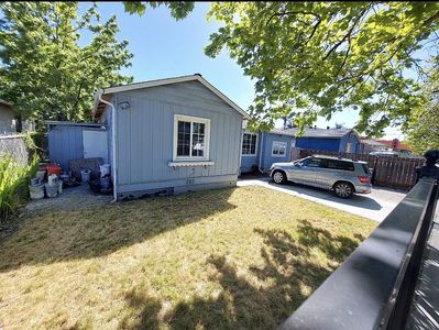 9843 Edes Ave, Oakland, CA, 94603
