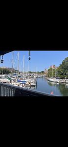 123 Harbor Dr, Stamford, CT, 06902