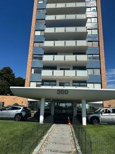 300 Lynn Shore Dr, Lynn, MA, 01902