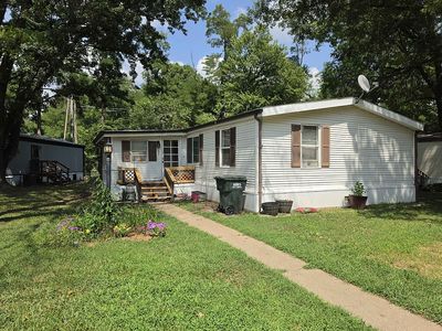 7803 N 101st Plaza, Omaha, NE, 68122