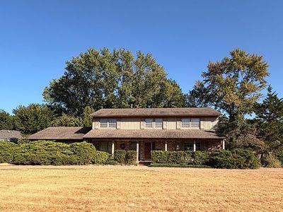 130 N Brendonwood Ct, Wichita, KS, 67206
