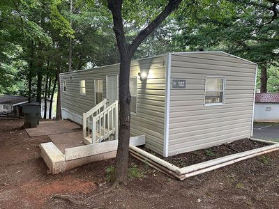 6028 McDaniel Ln, Charlotte, NC, 28213