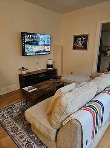 5471 S Ingleside Ave, Chicago, IL, 60615