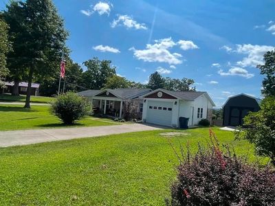 2064 South Highway 1651, Stearns, KY, 42647