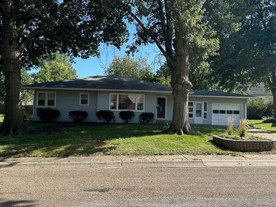 1010 2nd Ave E, Oskaloosa, IA, 52577