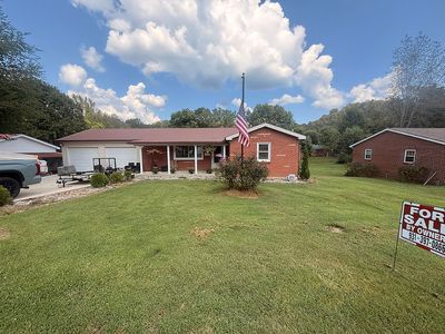 1005 Walnut Ave, Celina, TN, 38551