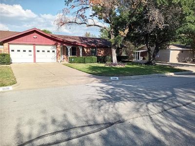 2108 Cliff Park, Fort Worth, TX, 76134