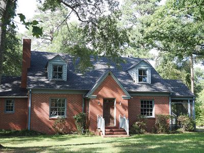 710 W Main St, Carrboro, NC, 27510