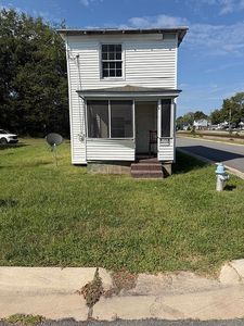 239 N 5th St, Suffolk, VA, 23434