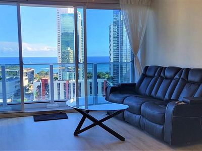 1296 Kapiolani Blvd, Honolulu, HI, 96814
