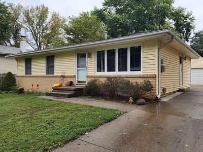 613 Winegardner Rd, Des Moines, IA, 50317