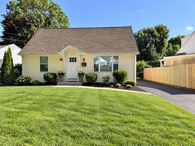 34 Winslow Dr, West Haven, CT, 06516
