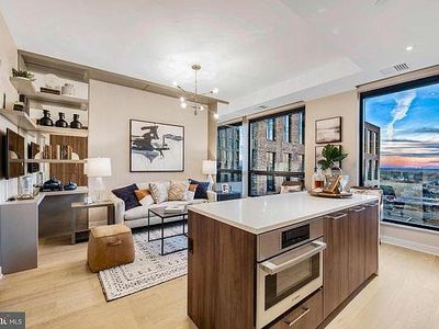 1650 Silver Hill Dr, Tysons, VA, 22102