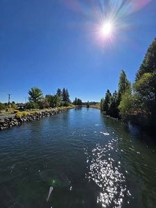 20525 SE Reed Market Rd, Bend, OR, 97702