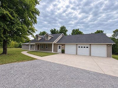 14052 Summer Rd, Benton, IL, 62812