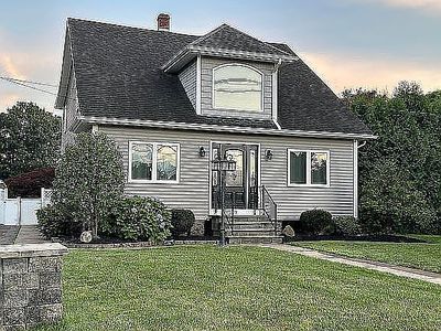 681 Mill St, Agawam, MA, 01030