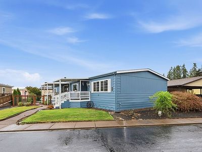 658 S 57th St, Springfield, OR, 97478
