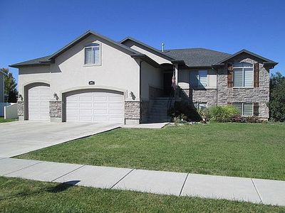285 W 350 S, Hyde Park, UT, 84318