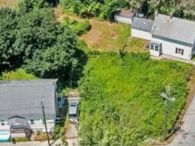 2 Mechanic St, Griswold, CT, 06351