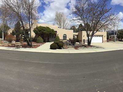 343 Sierra Vista Ln, Taos, NM, 87571