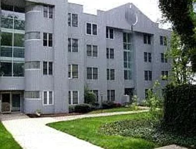 5203 Le Parc Dr, Wilmington, DE, 19809