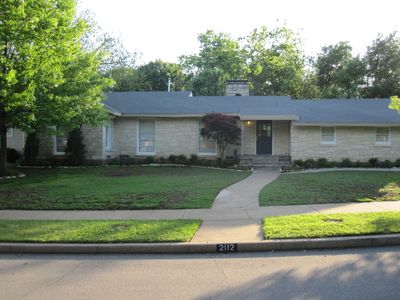 2112 Barberry Dr, Dallas, TX, 75211