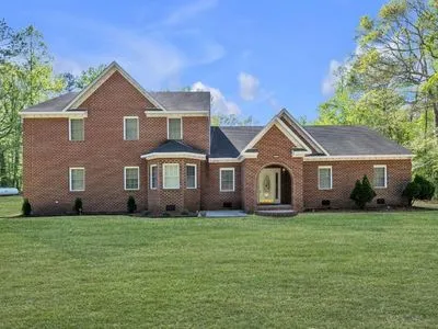 6704 Mill Creek Dr, Zuni, VA, 23898