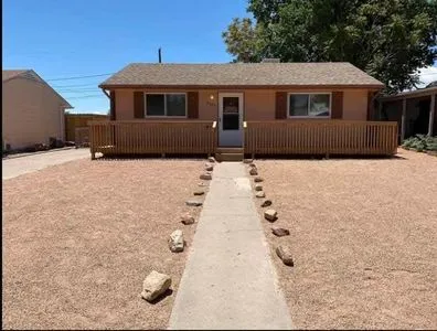2622 Holmes St, Pueblo, CO, 81004