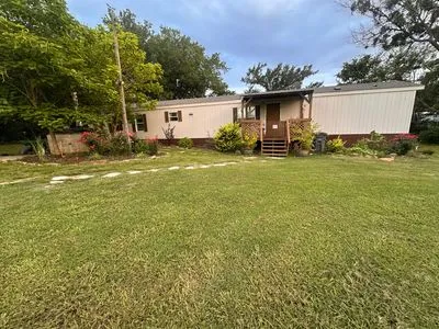 806 E Jenkins, Okemah, OK, 74859