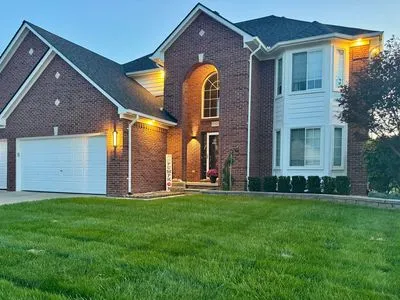 51613 Rivard Rd, New Baltimore, MI, 48047