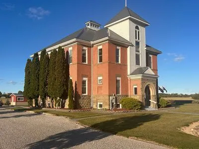3173 Grindstone Rd, Port Austin, MI, 48467